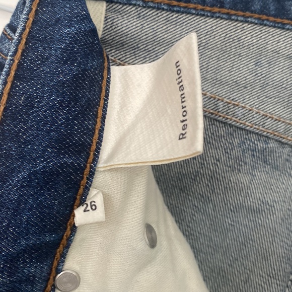 Reformation Vintage-Style Blue Straight Jeans - Picture 3 of 4